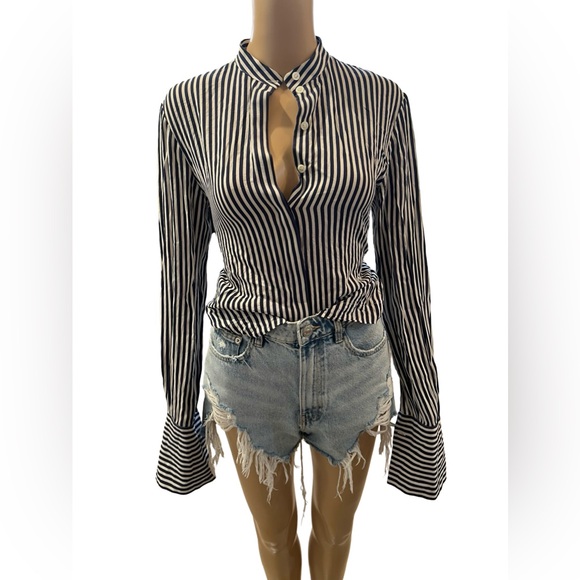 Beautiful silk striped top - Picture 3 of 9